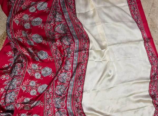 Vibrant_Red_Ajrakh_Pallu_Saree_–_Timeless_Elegance_in_Every_Drape