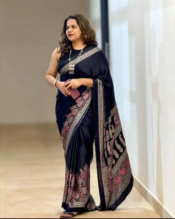 BLACK_COLOR_HALF_AND_HALF_SAREE