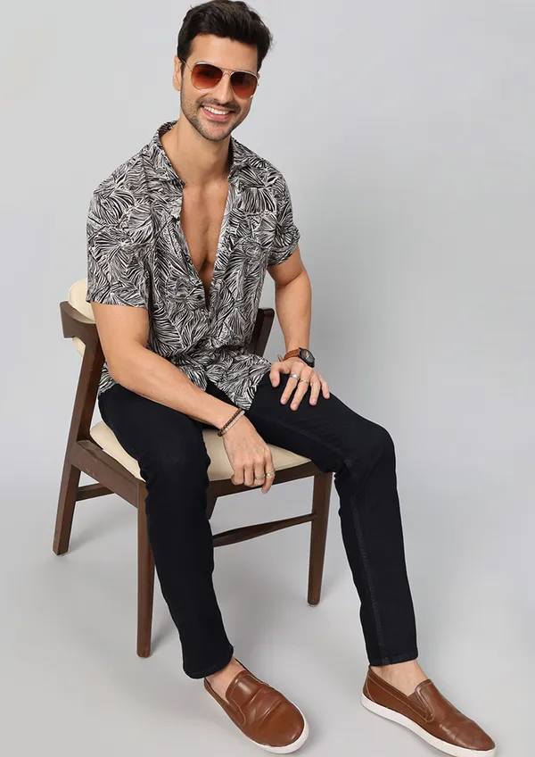 Black_Rayon_Leaf_Regular_Fit_Half_Sleeve_Shirt_For_Men