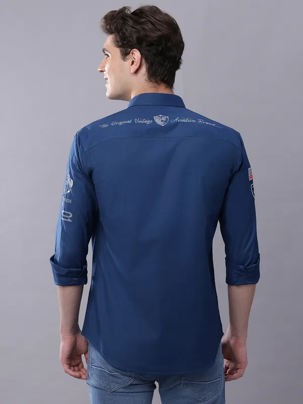 Blue_Slim_Fit_Full_Sleeves_Shirt_With_Cargo_Pockets_For_Men