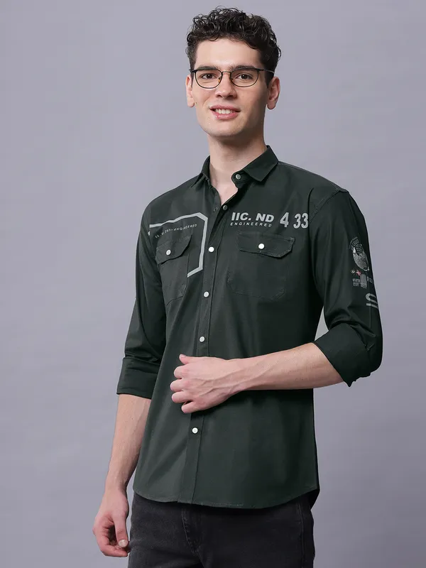 Dark_Green_Slim_Fit_Full_Sleeves_Shirt_With_Cargo_Pockets_For_Men