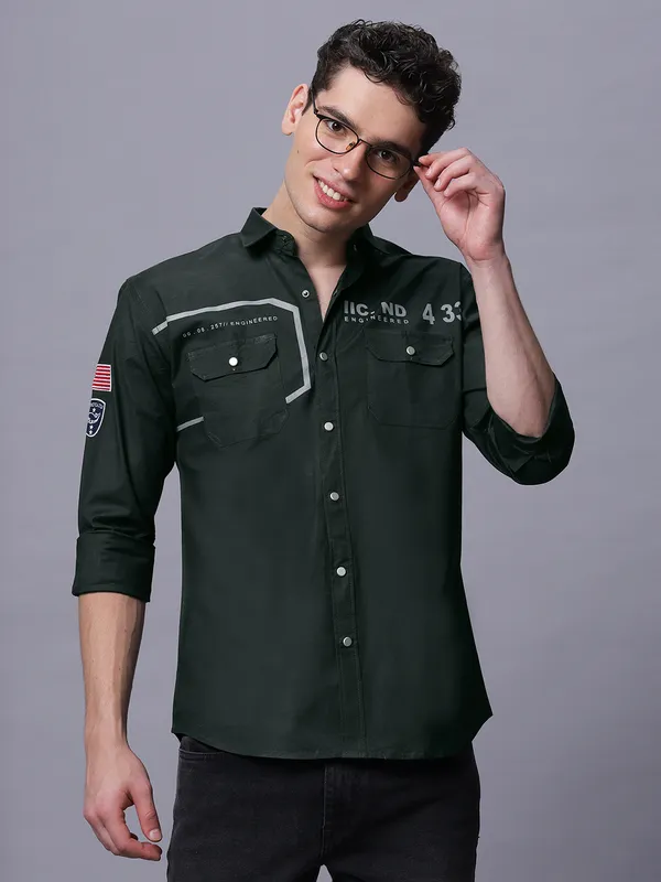 Dark_Green_Slim_Fit_Full_Sleeves_Shirt_With_Cargo_Pockets_For_Men