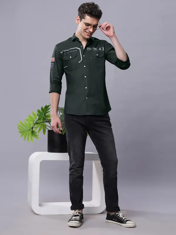 Dark_Green_Slim_Fit_Full_Sleeves_Shirt_With_Cargo_Pockets_For_Men