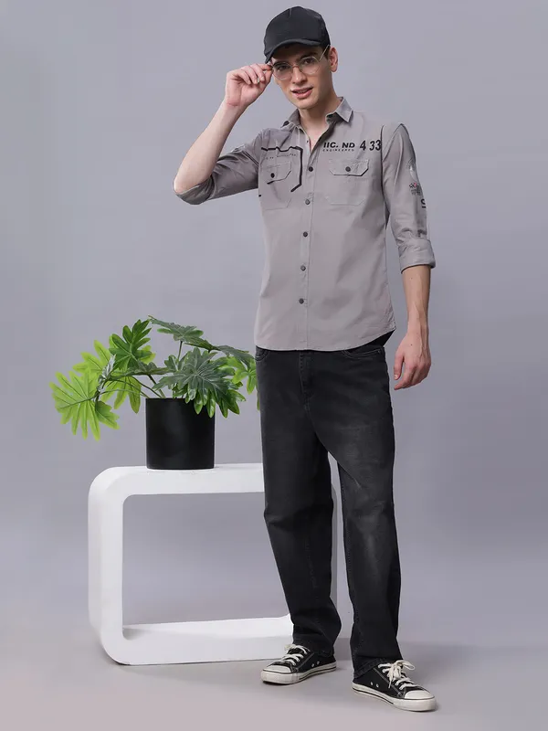 Grey_Slim_Fit_Full_Sleeves_Shirt_With_Cargo_Pockets_For_Men