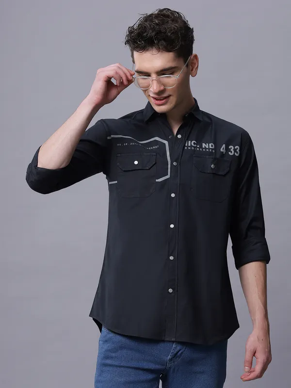 Navy_Blue_Slim_Fit_Full_Sleeves_Shirt_With_Cargo_Pockets_For_Men
