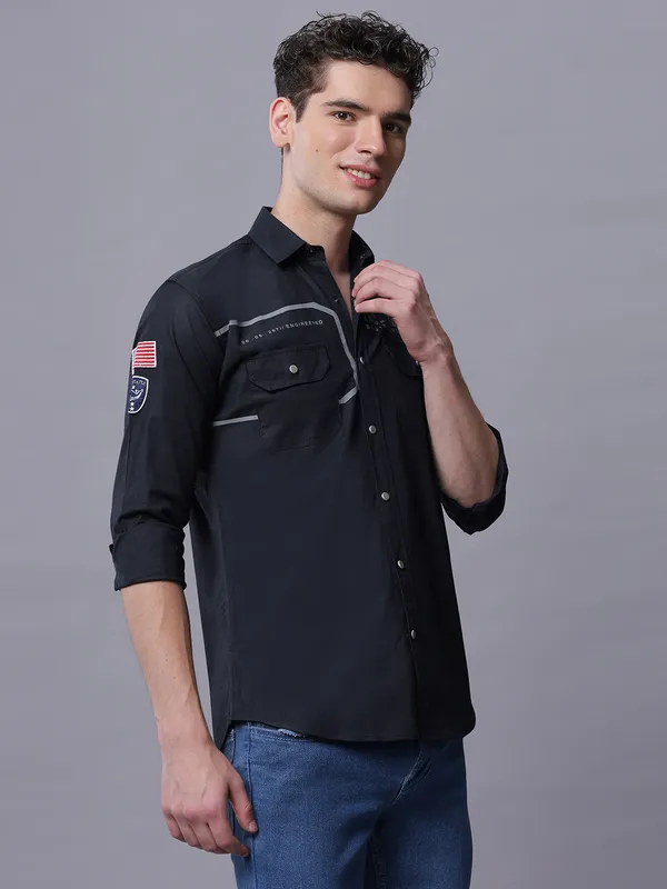 Navy_Blue_Slim_Fit_Full_Sleeves_Shirt_With_Cargo_Pockets_For_Men