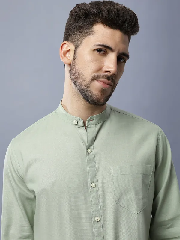 Mens_Solid_Linen_Blend_Mandarin_Collar_Regular_Fit_Full_Sleeves_Shirt