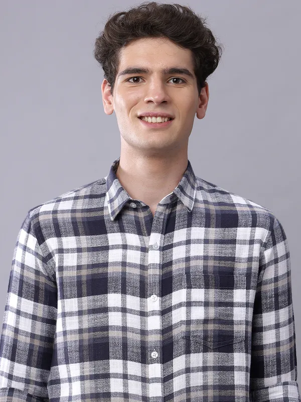 Mens_Checkered_Cotton_Shirt_Full_Sleeve_Casual_Plaid_Button_Down