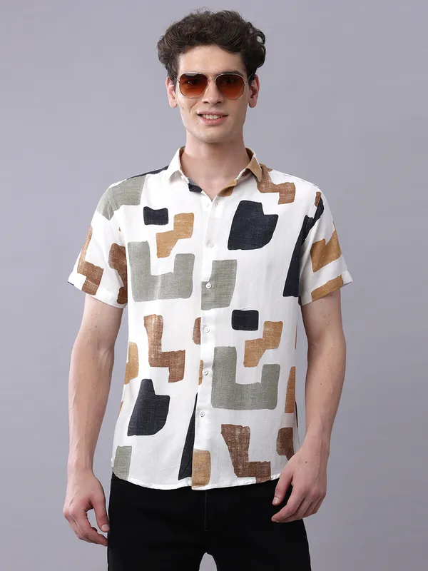 White_Cotton_Rayon_Abstract_Print_Comfort_Fit_Half_Sleeves_Shirt_For_Men