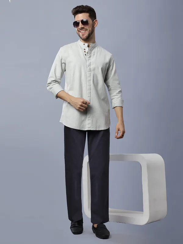 Mens_Solid_Linen_Blend_Mandarin_Collar_Regular_Fit_Full_Sleeves_Shirt