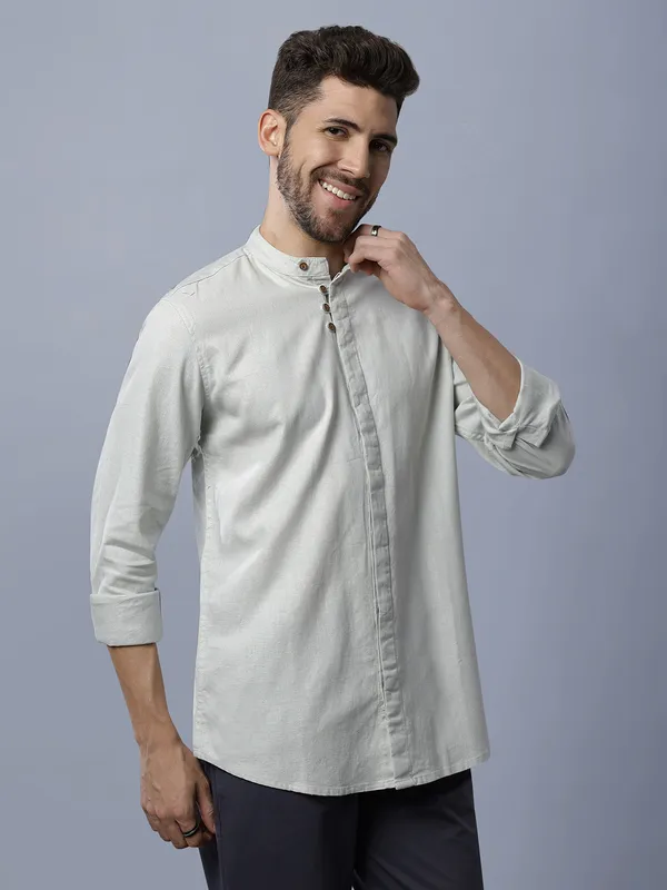 Mens_Solid_Linen_Blend_Mandarin_Collar_Regular_Fit_Full_Sleeves_Shirt