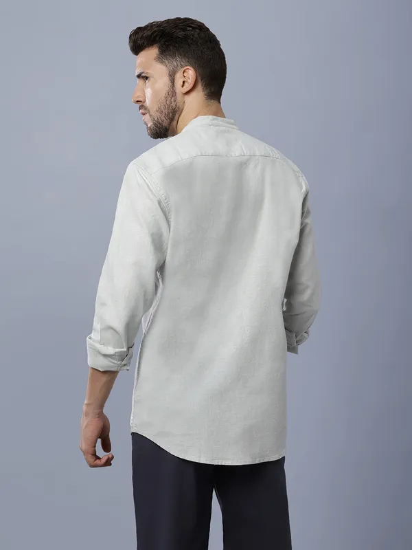 Mens_Solid_Linen_Blend_Mandarin_Collar_Regular_Fit_Full_Sleeves_Shirt