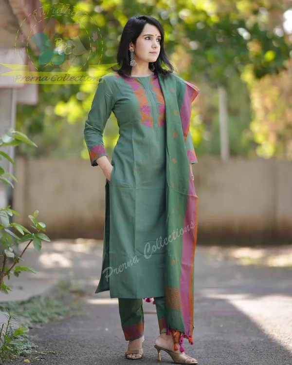 Green_Cotton_Slub_Handloom_Kurta_Pant_With_Dupatta_Set_For_Women