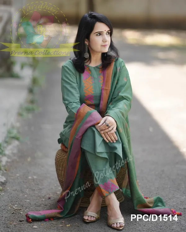 Green_Cotton_Slub_Handloom_Kurta_Pant_With_Dupatta_Set_For_Women