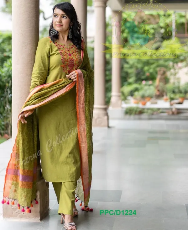 Mehndi_Cotton_Slub_Kurta_Pant_With_Dupatta_Set_For_Women