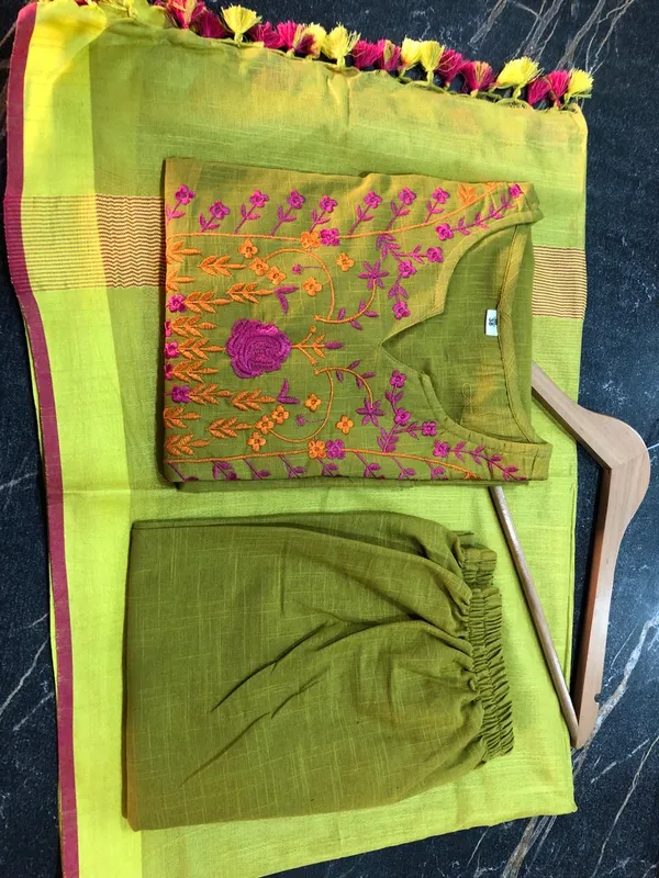 Mehndi_Cotton_Slub_Kurta_Pant_With_Dupatta_Set_For_Women
