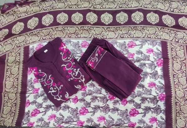 Cotton_slub_kurta_pant_with_Dupatta_set