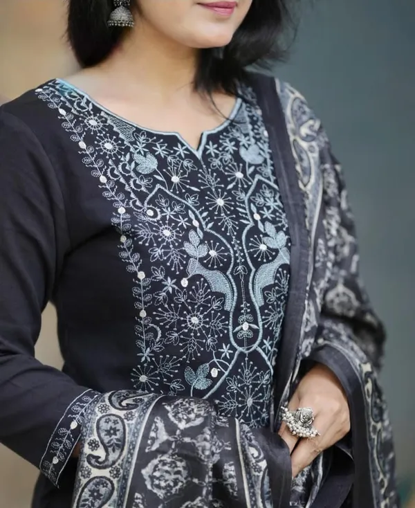 Black_Floral__Embroidery_Design_Cotton_Slub_Kurta_Pant_with_Dupatta_Set