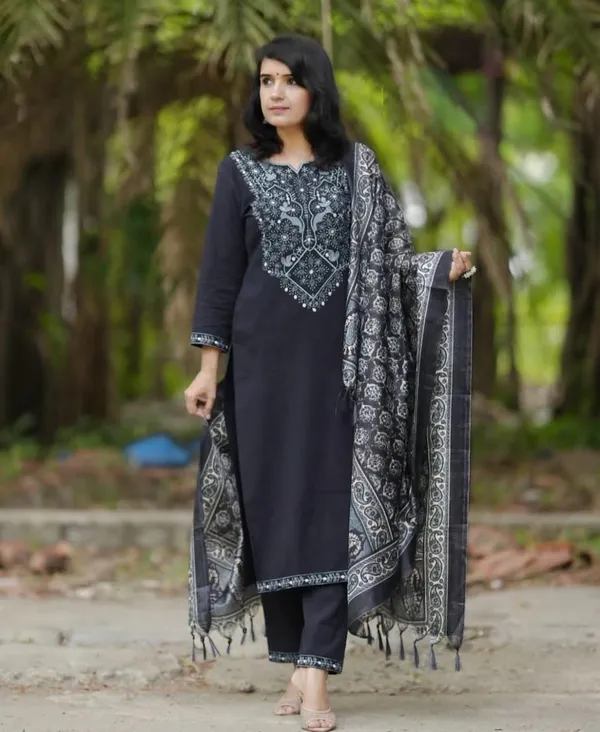 Black_Floral__Embroidery_Design_Cotton_Slub_Kurta_Pant_with_Dupatta_Set
