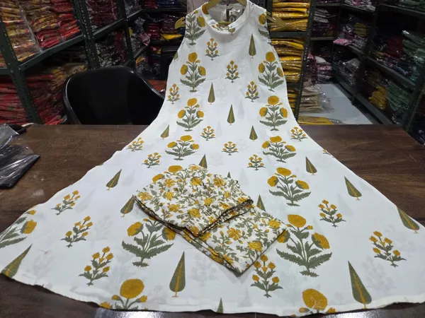 Floral_Fine_Cotton_Kurti_Palazzo_Set