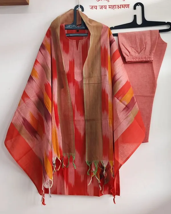 Red_South_Cotton_Handloom_Kurta_Pant_With_Dupatta_Set_For_Women