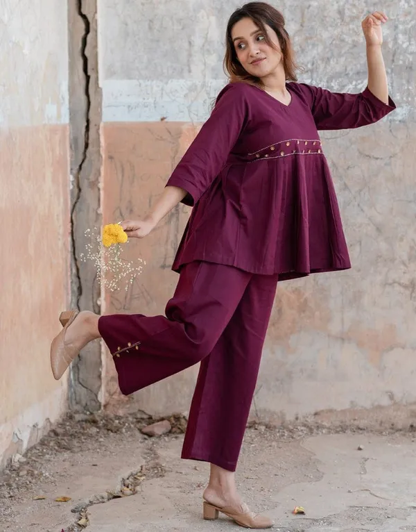Wine_Cotton_Slub_Handloom_Kurta_With_Pant_Set