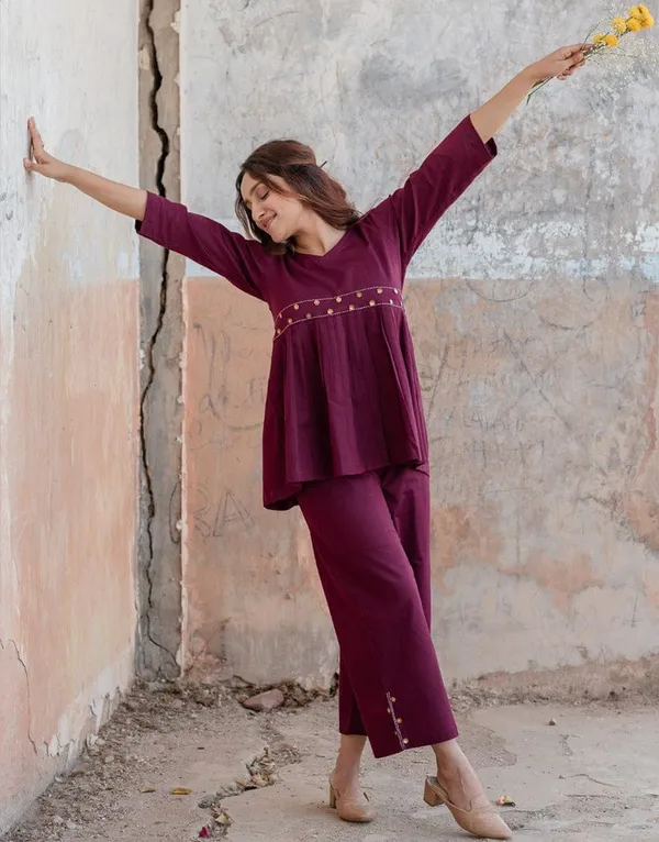 Wine_Cotton_Slub_Handloom_Kurta_With_Pant_Set