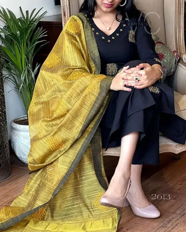 Black_Cotton_Handloom_Kurta_Pant_With_Dupatta_Set_For_Women