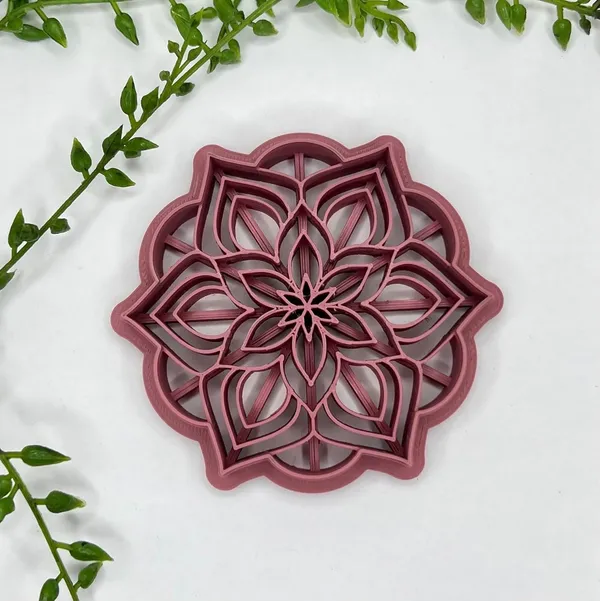 Multicolor_Mandala_Trinket_Dish_Cutter_|_10Cm_Flower_Clay_|_Jewelry_Dish_|_Boho_Clay_|_Embossing_Polymer_Clay_Tool_|