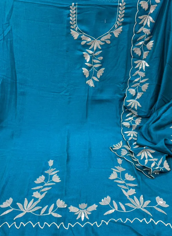Turquoise_Blue_Premium_Silk_Suit_Set_For_Women