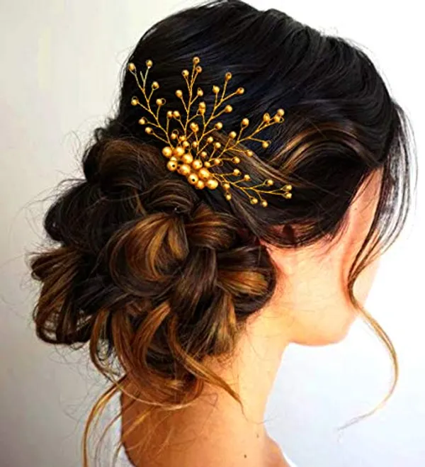 Gold_Comb_Slide_Hair_Accessories_For_Women_(9_X_9_X_1_Cm)