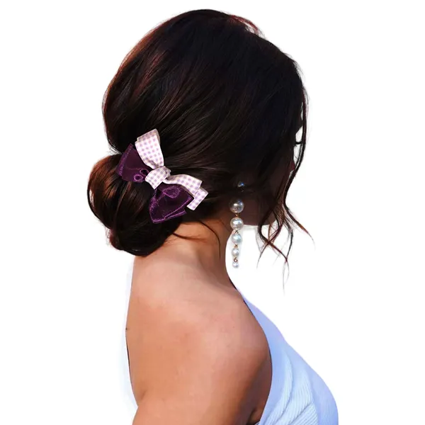 Chic_Elegance:_The_Perfect_Hair_Bow.
