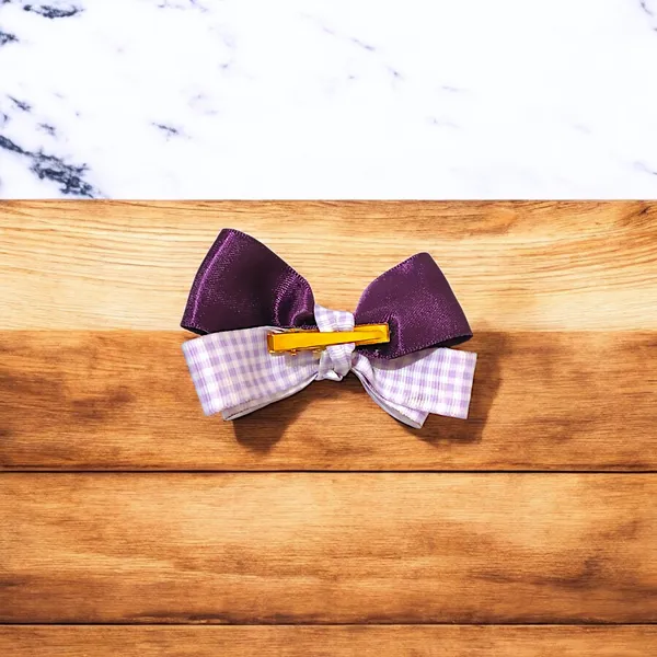 Chic_Elegance:_The_Perfect_Hair_Bow.