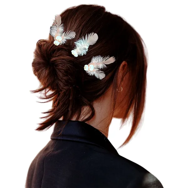 Discover_Our_Elegant_Feather_Hair_Clips:_Stylish,_Comfortable,_and_Adorned_with_Seashells_and_Pearls���������Perfect_for_Any_Occasion!_Versatile_Pack_of_6_Includes_Unique_Single_and_Double_Designs.