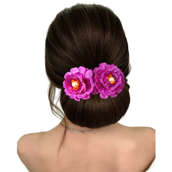 Elegant_Black_Base_Hair_Comb_with_Floral_Pearl_Embellishments.