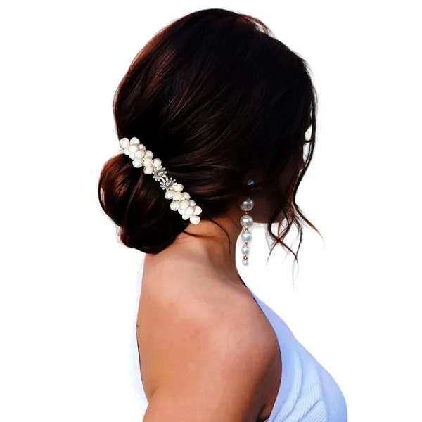 Elegant_Black_Juda_Piece_with_Mogra_Pollen_and_Pearl_Flower:_A_Handcrafted_Hair_Accessory_for_Effortless_Styling,_Comfort,_and_Versatility���������Perfect_for_Any_Occasion,_from_Casual_Days_to_Special_Events.