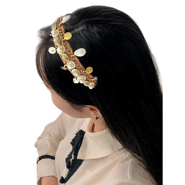 Elegant_Hair_Accessory_Set_with_Designer_Hairband,_8_Floral_Pins,_1_Golden_Comb,_and_1_Clip_–_Perfect_for_Bridal,_Festive,_and_Traditional_Hairstyles_with_a_Modern_Twist.
