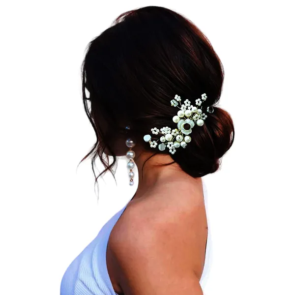 Elegant_Metal_Hair_Comb_with_Pearl_Rose_Flower,_Bead_Branches,_and_Round_Mirror_Accents_Perfect_Bridal,_Wedding,_or_Special_Occasion_Accessory_for_Adding_Glamour_and_Sophistication_to_Any_Hairstyle.