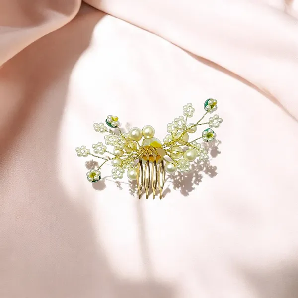 Elegant_Metal_Hair_Comb_with_Pearl_Rose_Flower,_Bead_Branches,_and_Round_Mirror_Accents_Perfect_Bridal,_Wedding,_or_Special_Occasion_Accessory_for_Adding_Glamour_and_Sophistication_to_Any_Hairstyle.