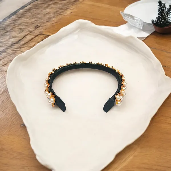 Elegant_Pearl_&_Crystal_Hair_Band.