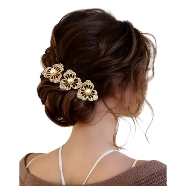 Elegant_black_base_hair_comb_with_three_artificial_flowers,_each_featuring_pearl_bead_centers_and_crystal_bead_adornments_for_added_sparkle.