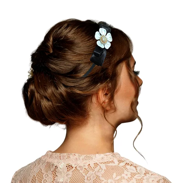 Elevate_your_style_with_our_elegant_hairband,_featuring_a_chic_bow,_stunning_pearl_flower,_and_sparkling_nag_crystals._Lightweight_and_comfortable,_it's_perfect_for_any_occasion_and_suitable_for_all_ages.