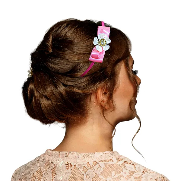 Elevate_your_style_with_our_elegant_hairband,_featuring_a_chic_bow,_stunning_pearl_flower,_and_sparkling_nag_crystals._Lightweight_and_comfortable,_it's_perfect_for_any_occasion_and_suitable_for_all_ages.