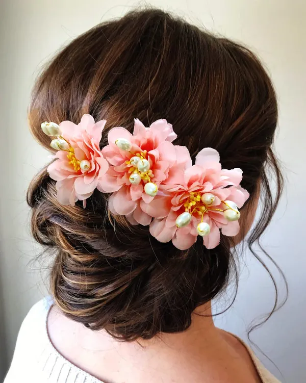 Baby_Pink_Rose_Flower_Comb_Slide_Hair_Accessories_For_Women_&_Girls_(14_X_8_X_1_Cm)