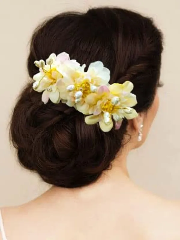 Peach_Rose_Flower_Comb_Slide_Hair_Accessories_For_Women_&_Girls_(14_X_8_X_1_Cm)