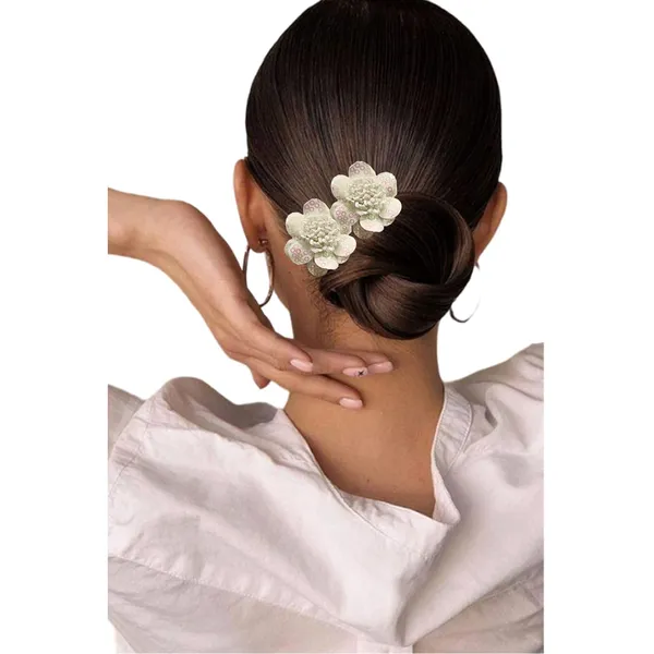 White_Artificial_Floral_Bridal_Brooch_&_Hair_Pin_(6_Rose_Clips)