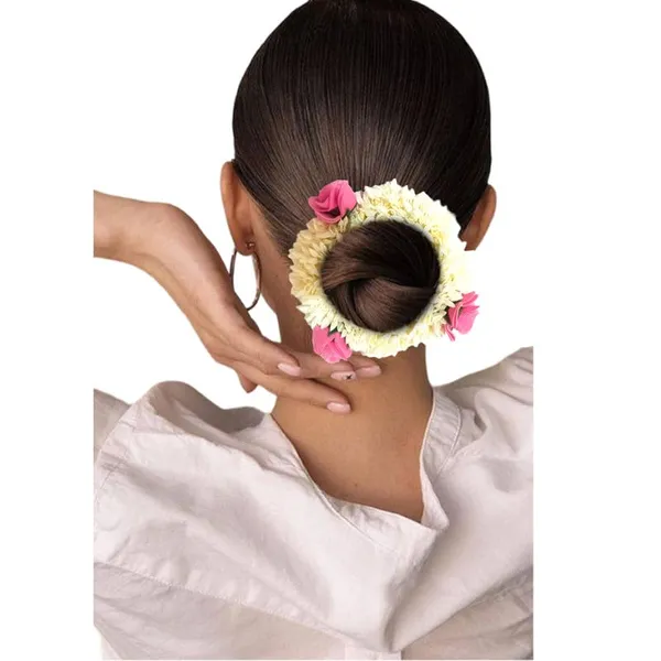 Baby_Pink_Mogra_Gajra_With_Rose_Artificial_Flowers_Scrunchies_Rubber_Band