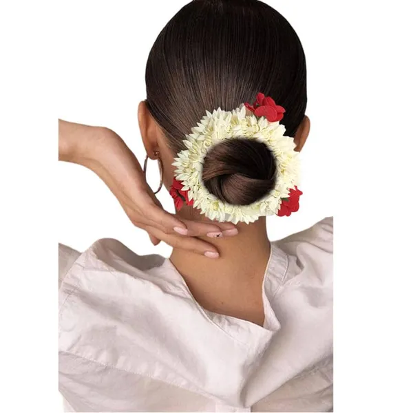 Red_Mogra_Gajra_With_Rose_Artificial_Flowers_Scrunchies_Rubber_Band