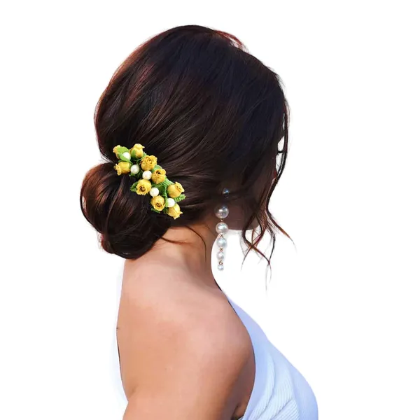 Golden_Artificial_Floral_Bridal_Brooch_&_Hair_Pin_Comb_(16_X_14_X_10_Cm)