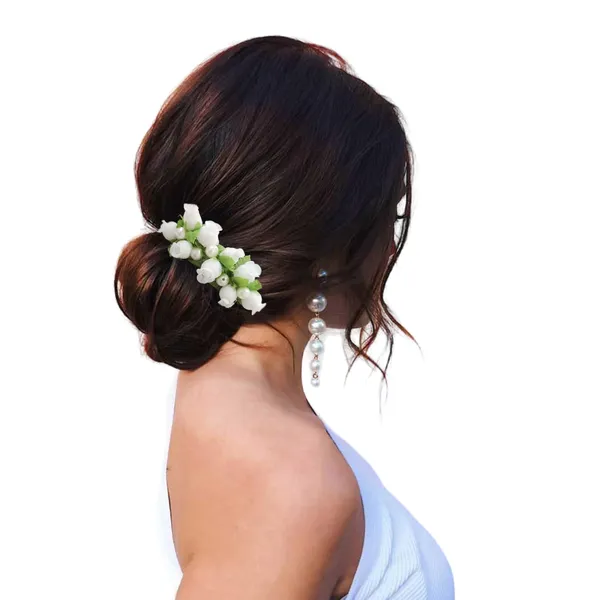 White_Artificial_Floral_Bridal_Brooch_&_Hair_Pin_Comb_(16_X_14_X_10_Cm)